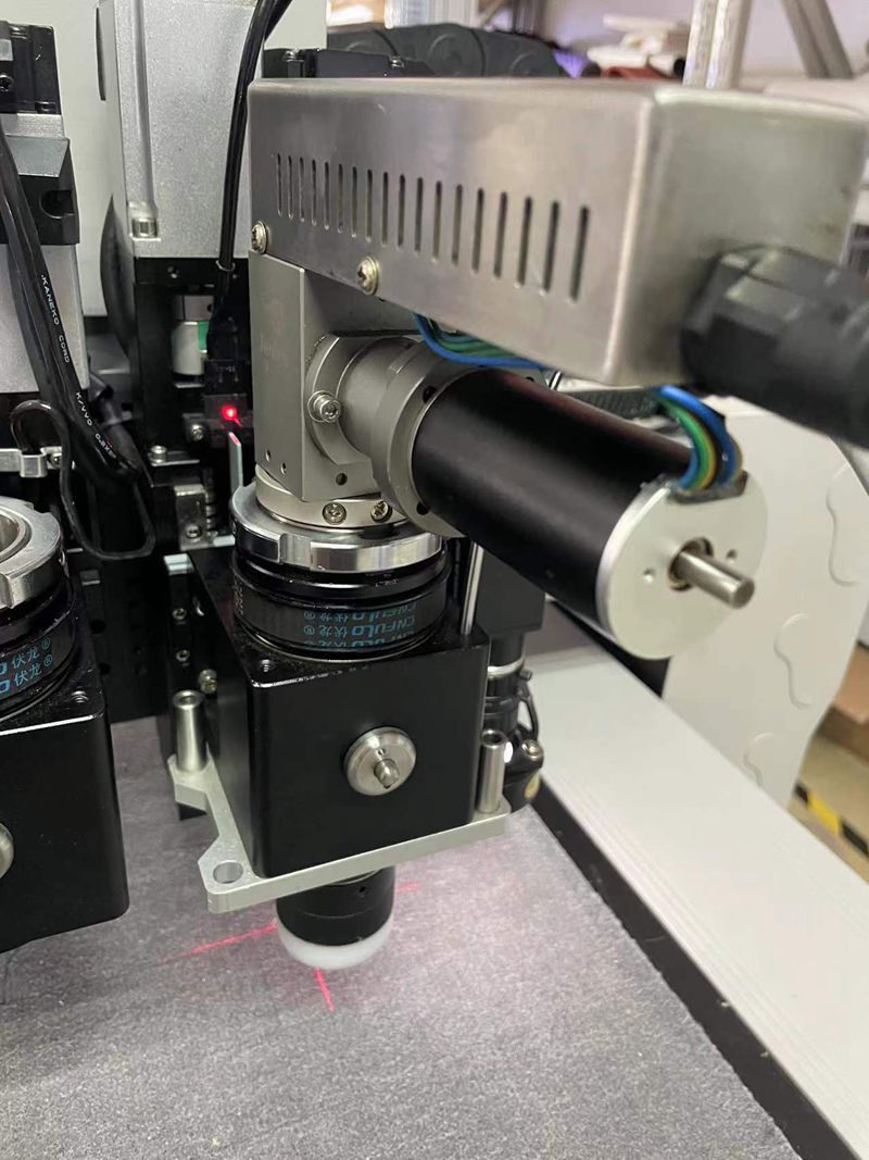 C卡从设备上拆卸电动枪头